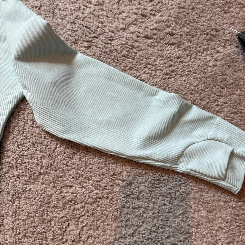 Oversized Gymshark Pippa Cropped Hoodie Mint - Picture 6 of 6